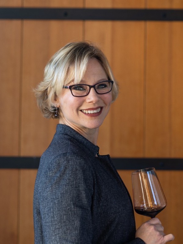 victoria anderson with wine glass